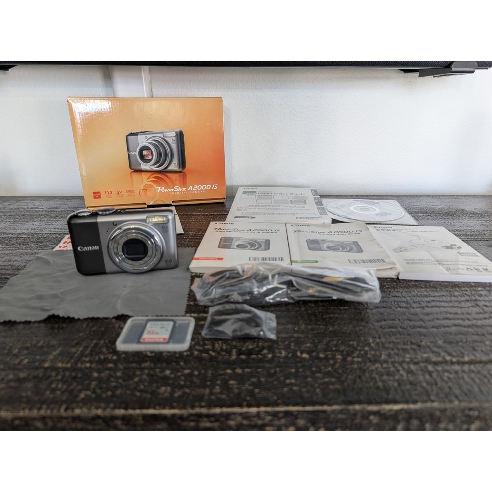 Canon PowerShot A2000 IS 10.0MP Digital Camera Bundle - Boxed Set, Tested